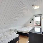 Kristanna - 150m From The Sea By Interhome *